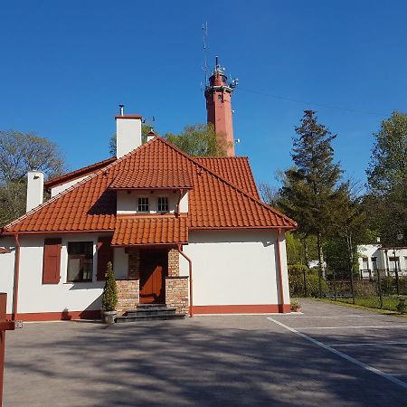 Zabytkowy Dom Latarników Hel Exterior foto